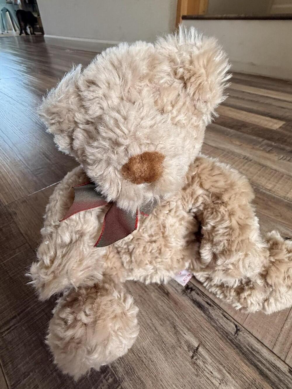 Vintage 10" Higgins Teddy Bear & Bow Light Brown Cream Russ Berrie Co.